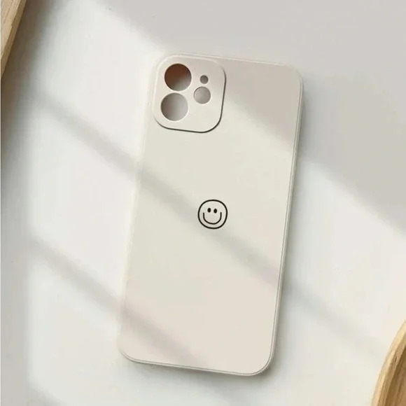⚠️Clearance🫧iPhone 14/Pro/Pro Max Cartoon Smiley Face iPhone Case - Picture 1 of 2
